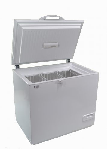 Solar powered DC 165 liter chest style freezer white