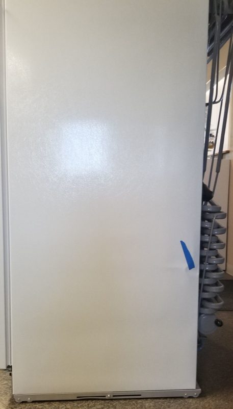right side of freezer dent shown