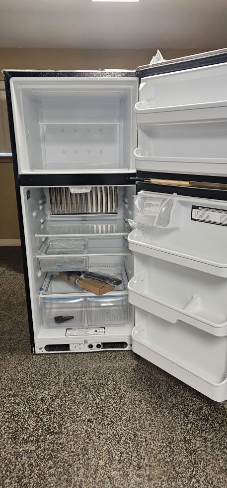 EZ-Freeze 21 cu. ft. Stainless Steel Nick & Dent IN STOCK! - Image 2