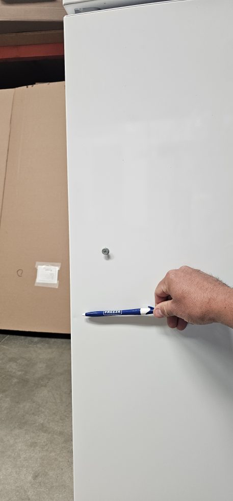EZ-Freeze 21 cu. ft. White Nick & Dent-IN STOCK! - Image 5