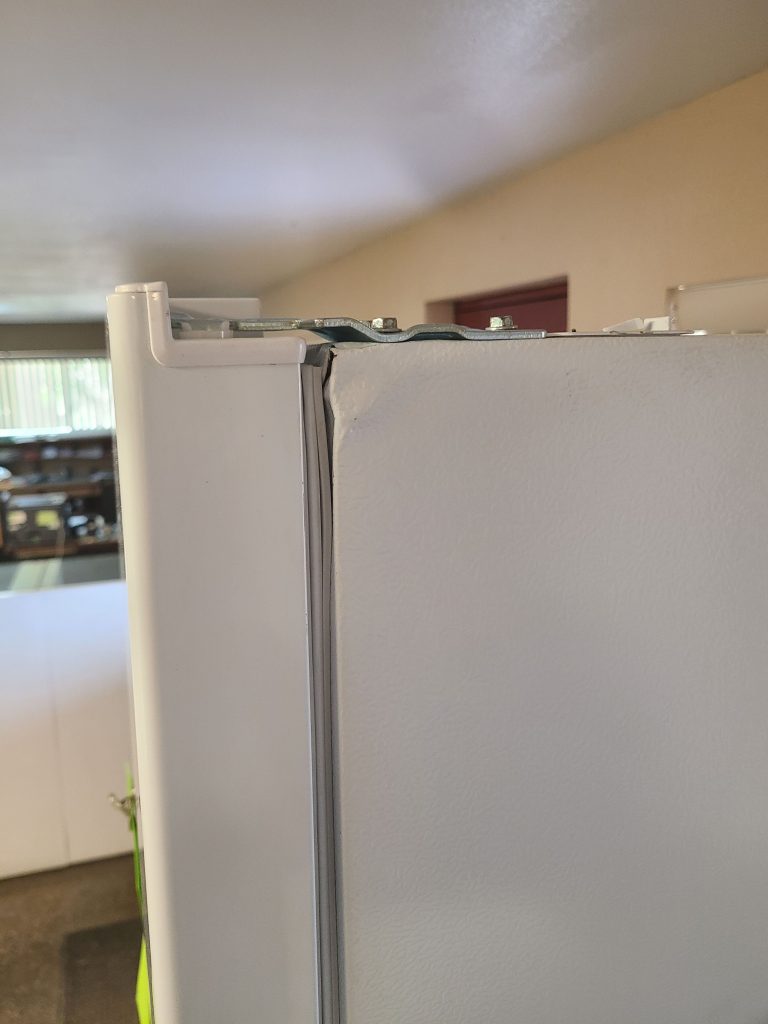 22 cu. ft. propane fridge