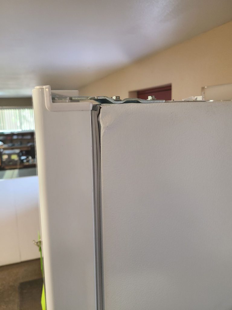 22 cu. ft. propane fridge